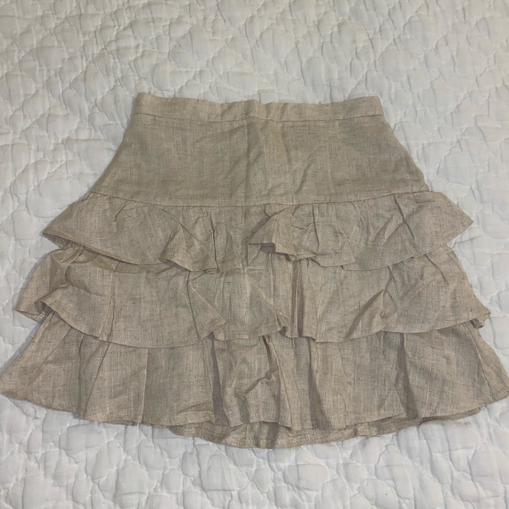 Verge girl skirt